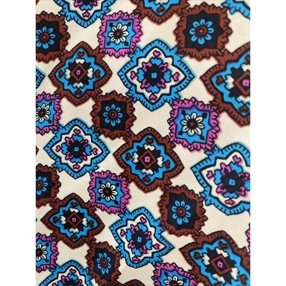 Vintage Glentex Blue Geometric Silk Blend Scarf Hand Rolled in Japan Old‎ Money - Picture 6 of 6